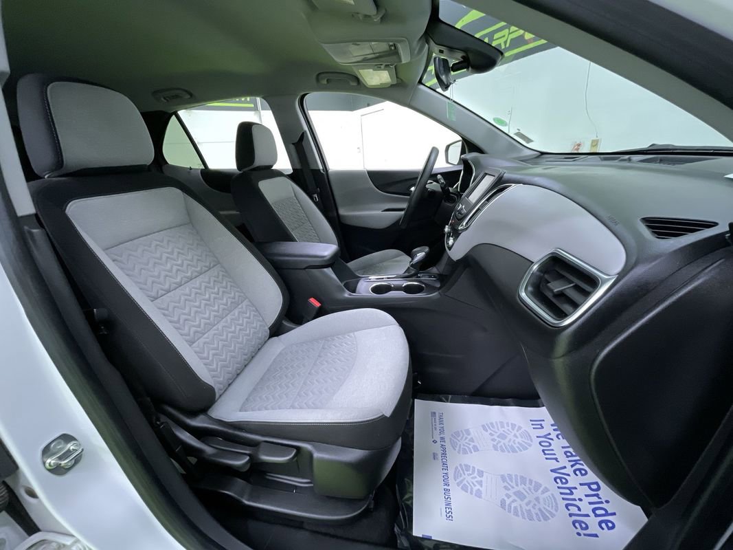 Used 2024 Chevrolet Equinox LS image 28