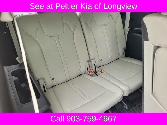 Used 2025 Kia Sorento S FWD image 14
