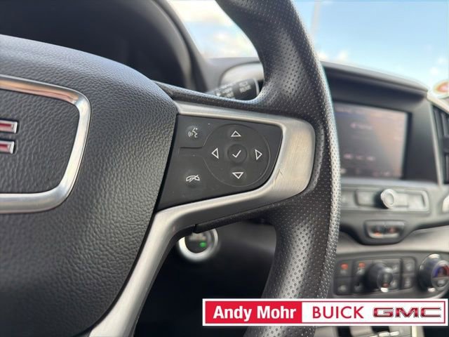 Used 2024 GMC Terrain SLE w/ Driver Convenience Package FWD image 36