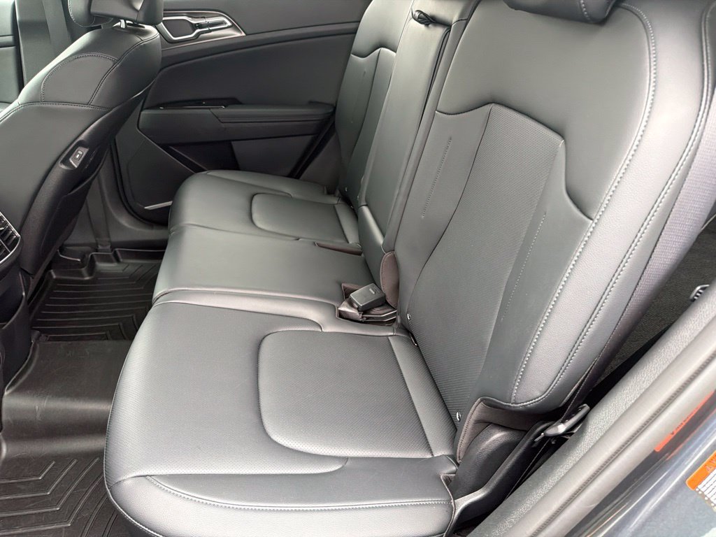 Used 2023 Kia Sportage EX AWD/4WD image 20