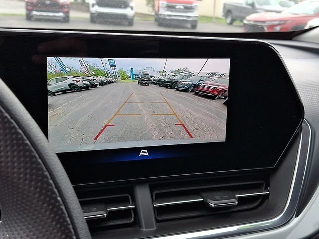 Used 2025 Chevrolet Trax LT FWD image 18