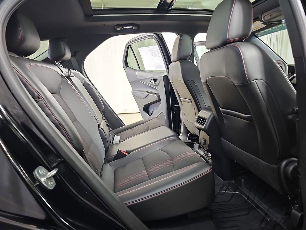 Certified 2023 Chevrolet Equinox RS w/ LPO, Floor Liner Package image 14