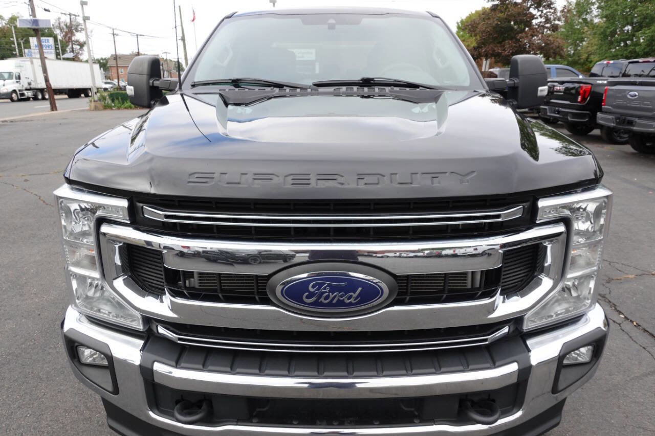 Used 2022 Ford F350 XLT w/ XLT Value Package image 6