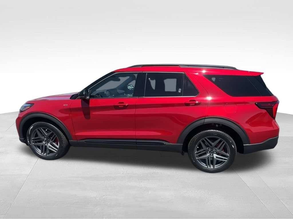 New 2026 Ford Explorer ST-Line w/ ST-Line Street Pack AWD/4WD image 9