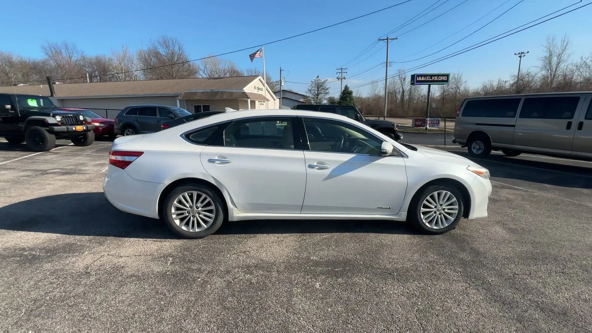 Used 2014 Toyota Avalon Limited w/ Technology Package image 9