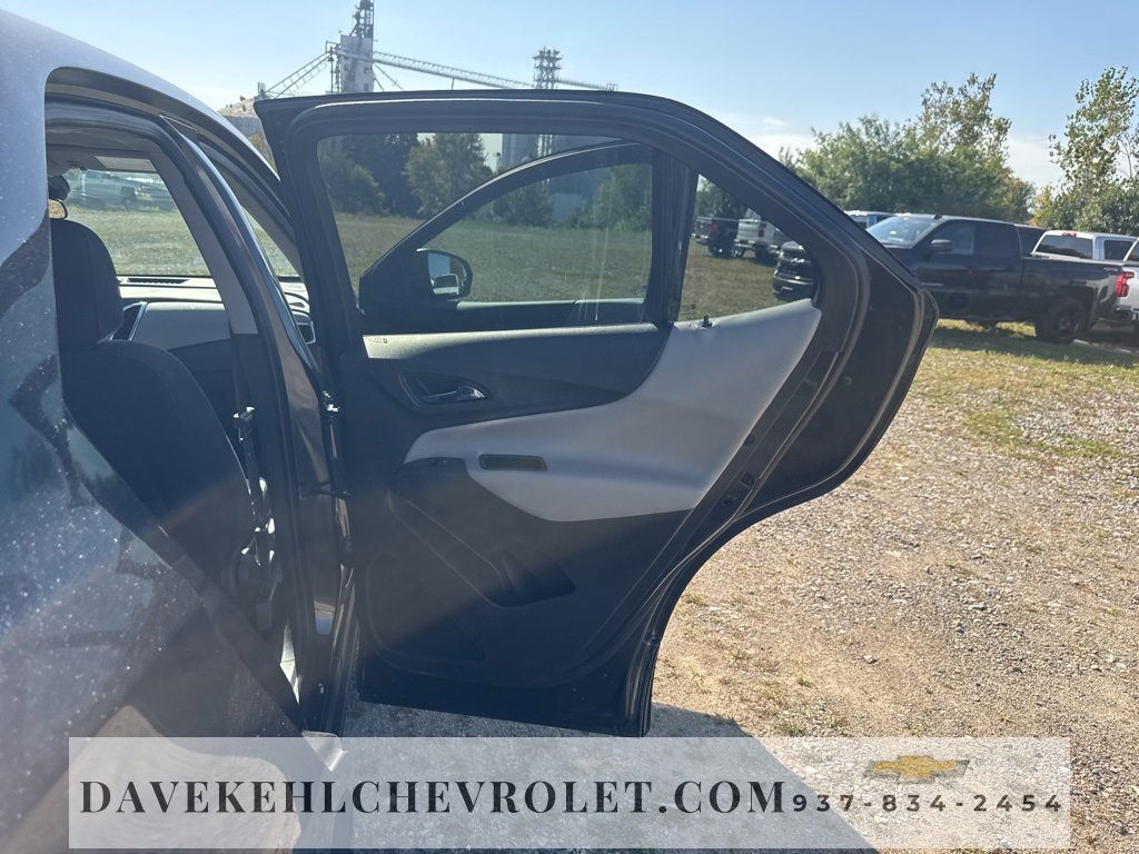 Used 2022 Chevrolet Equinox LS w/ LS Convenience Package image 23
