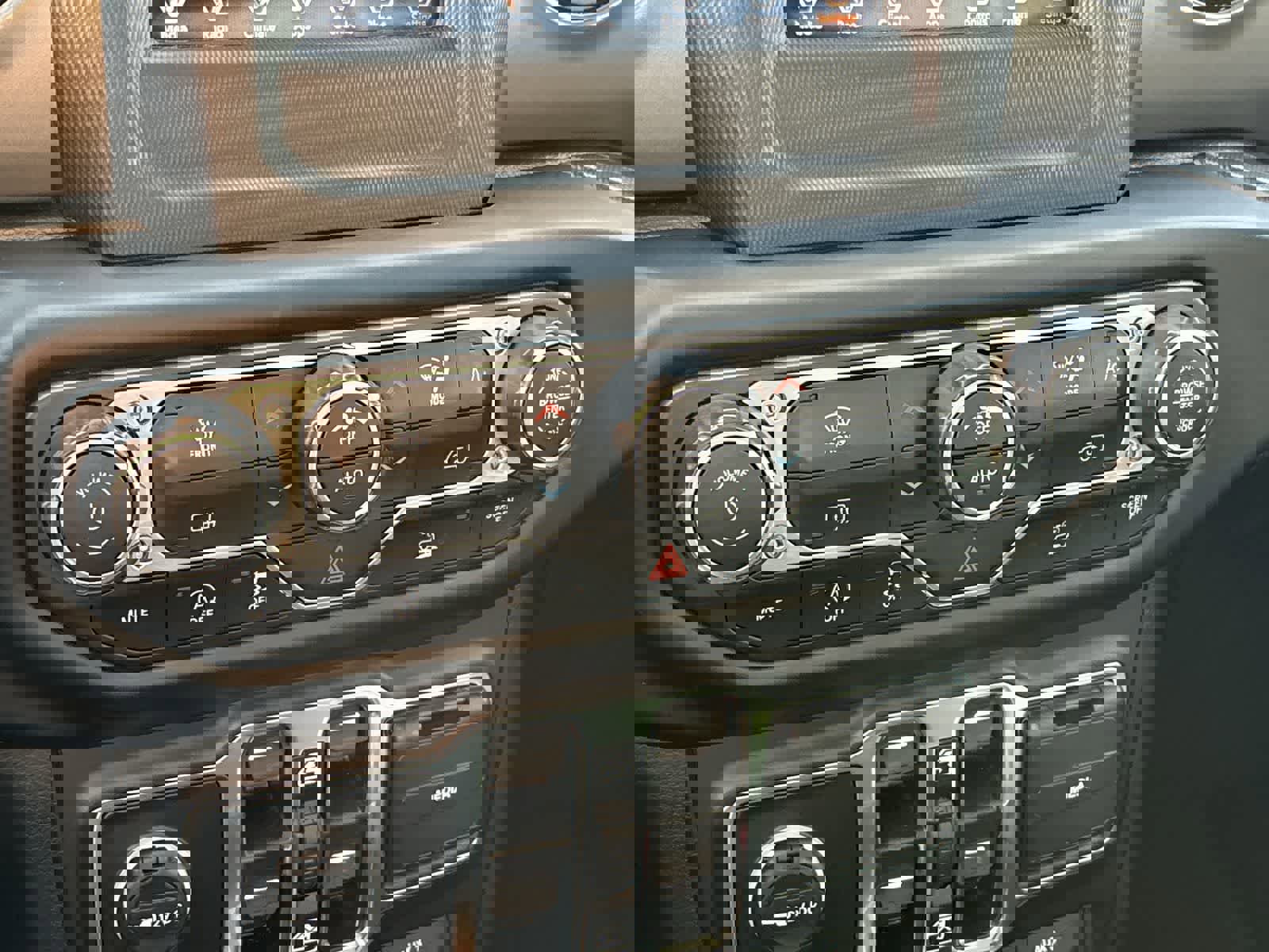 Used 2021 Jeep Wrangler Unlimited Sport image 15