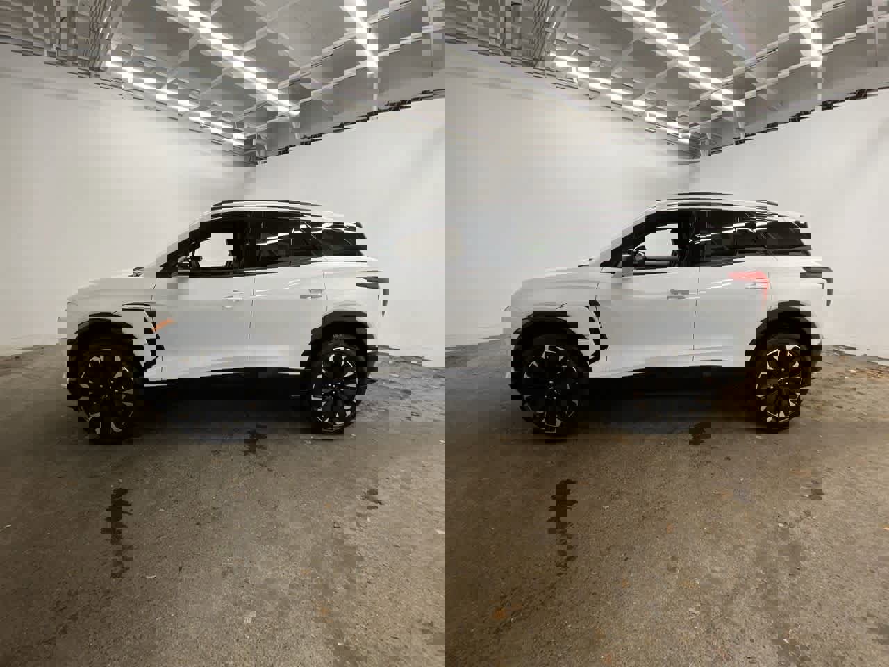 Used 2024 Chevrolet Blazer EV RS image 3