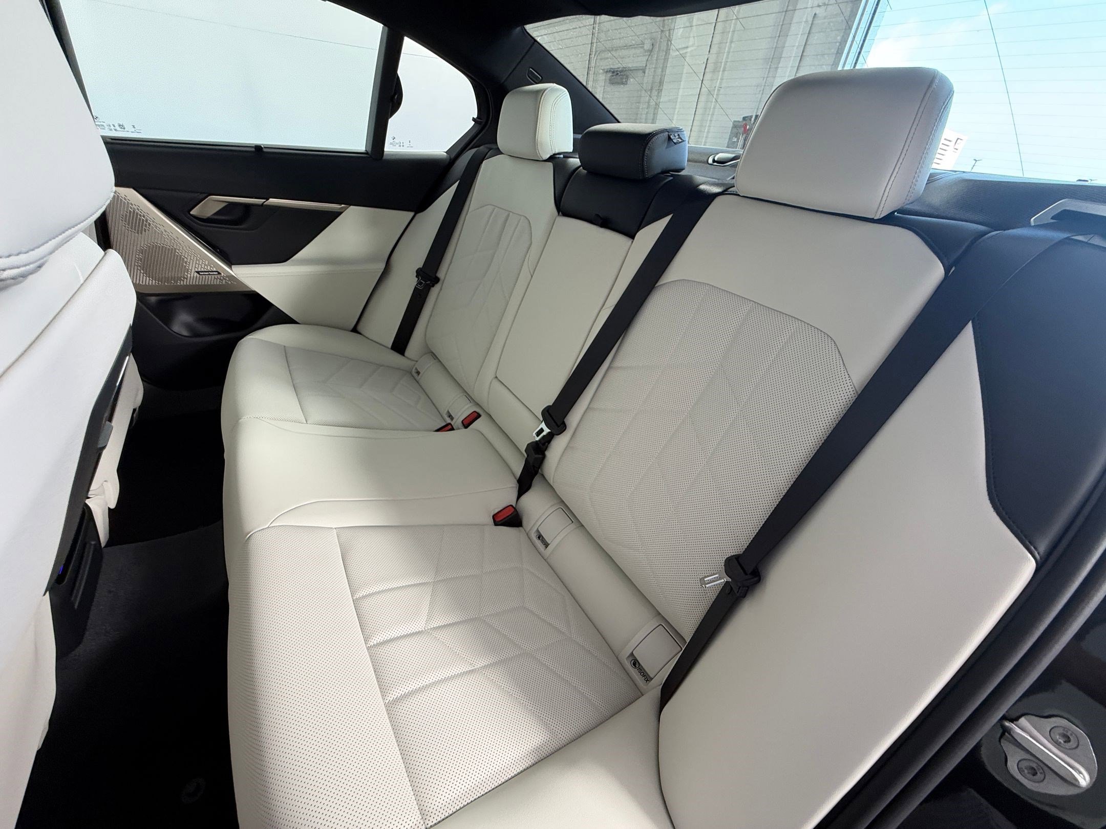 New 2026 BMW i5 eDrive40 RWD image 29