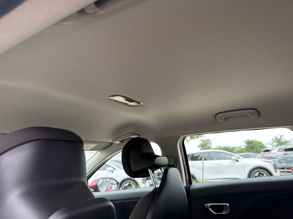 New 2026 Kia K4 FWD image 17