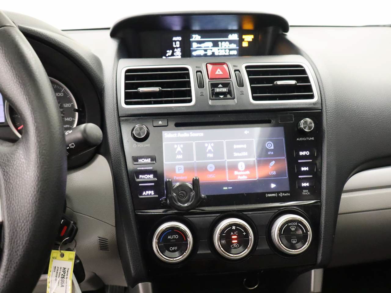 Used 2017 Subaru Forester 2.5i Premium w/ All-Weather Package AWD/4WD image 10