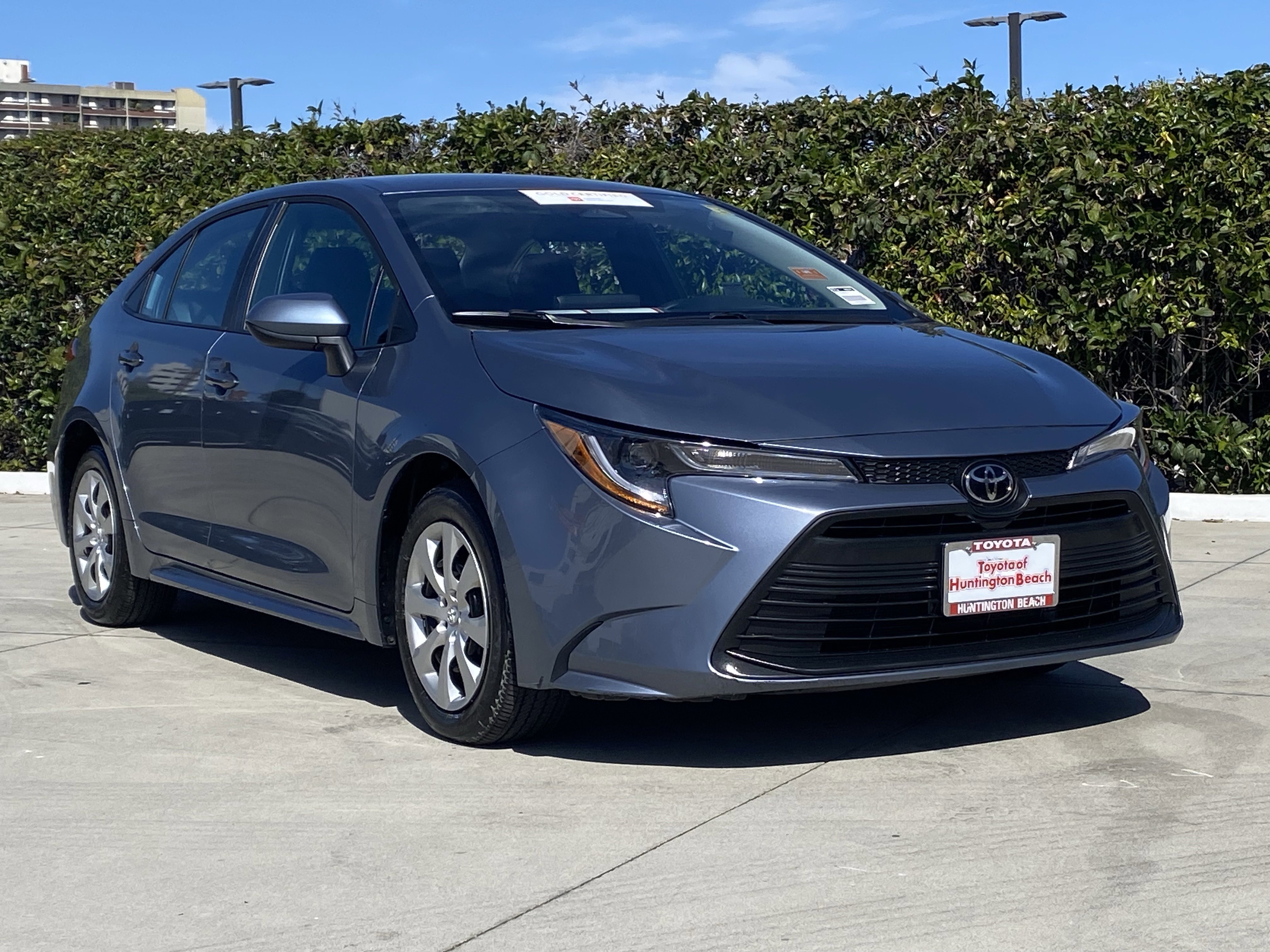 Certified 2025 Toyota Corolla LE image 2