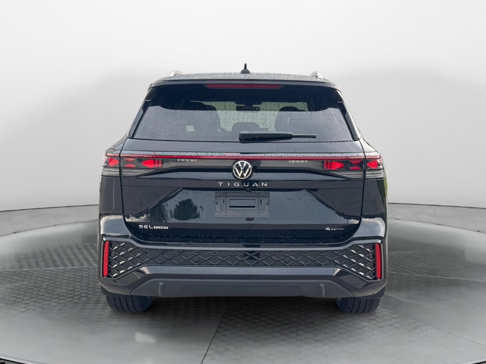 New 2026 Volkswagen Tiguan SEL R-Line AWD/4WD image 6