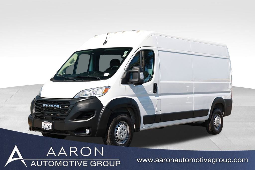 Used 2025 RAM ProMaster 2500 w/ Convenience Group FWD image 1