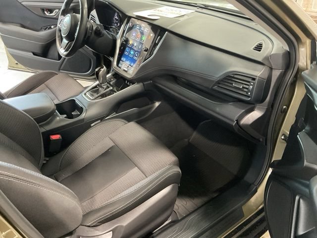 Used 2024 Subaru Outback Premium AWD/4WD image 28