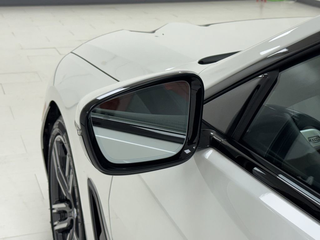 Used 2022 BMW M850i xDrive Convertible w/ Driving Assistance Package image 39
