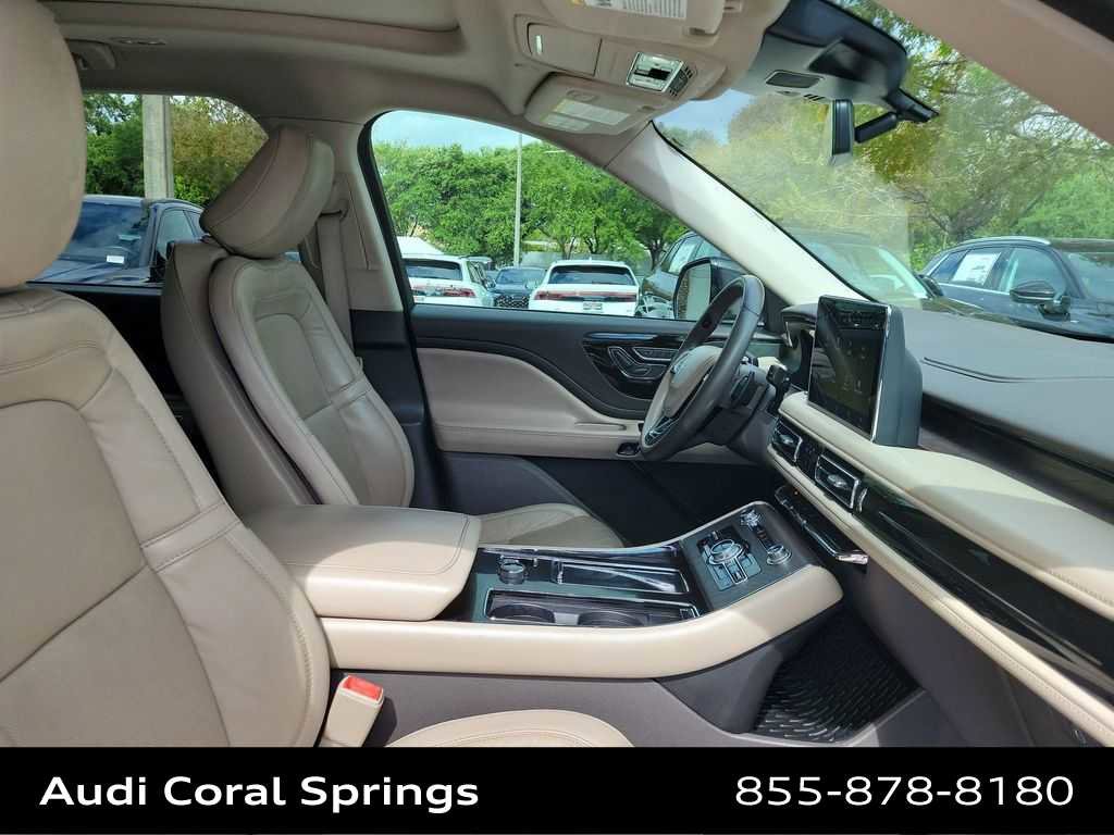 Used 2023 Lincoln Aviator Reserve RWD image 22