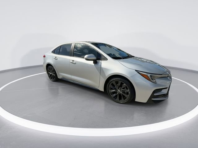 Used 2023 Toyota Corolla XSE FWD image 2