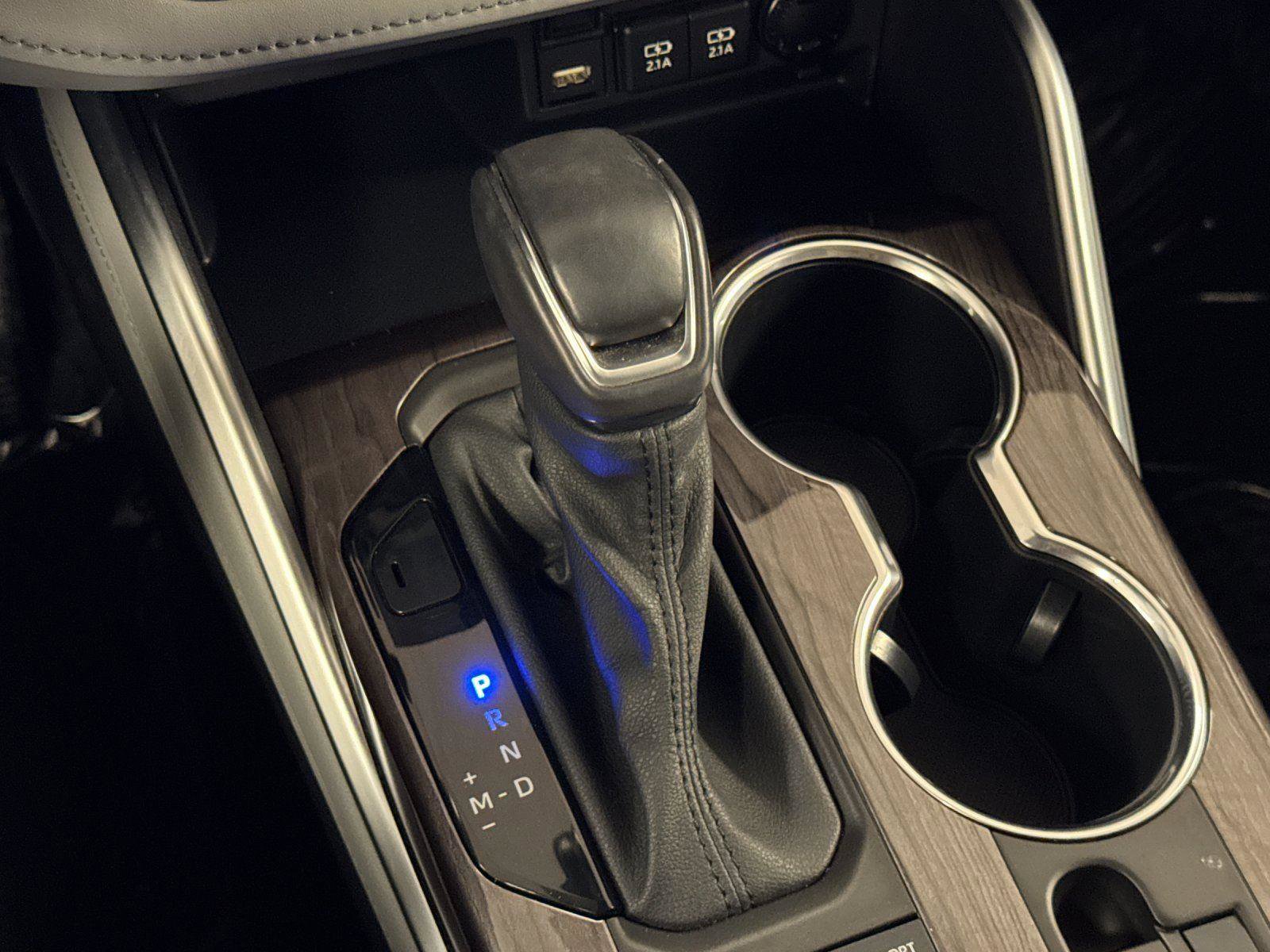 Used 2020 Toyota Highlander Platinum AWD/4WD image 22