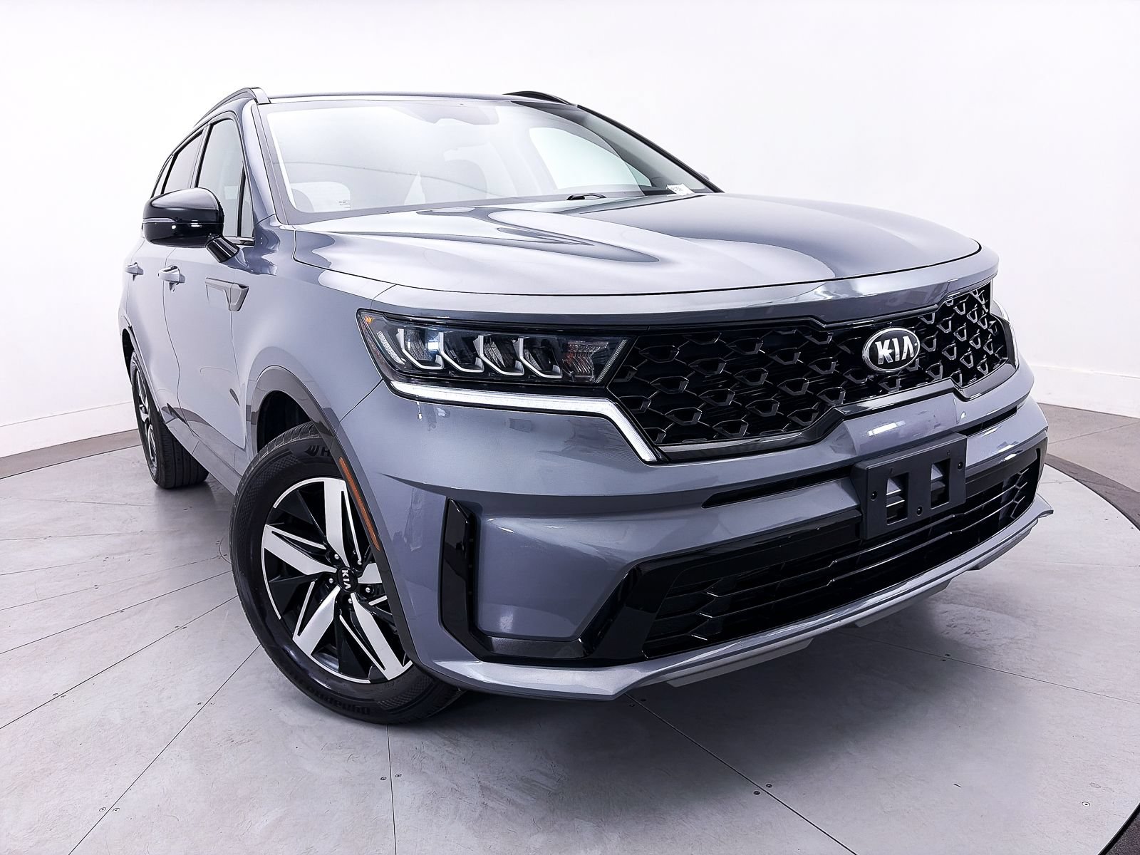 Used 2021 Kia Sorento S FWD image 7