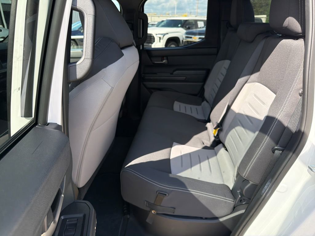 Used 2025 Toyota Tacoma TRD Off-Road AWD/4WD image 27