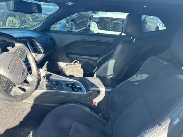 Used 2022 Dodge Challenger R/T w/ Plus Package RWD image 9