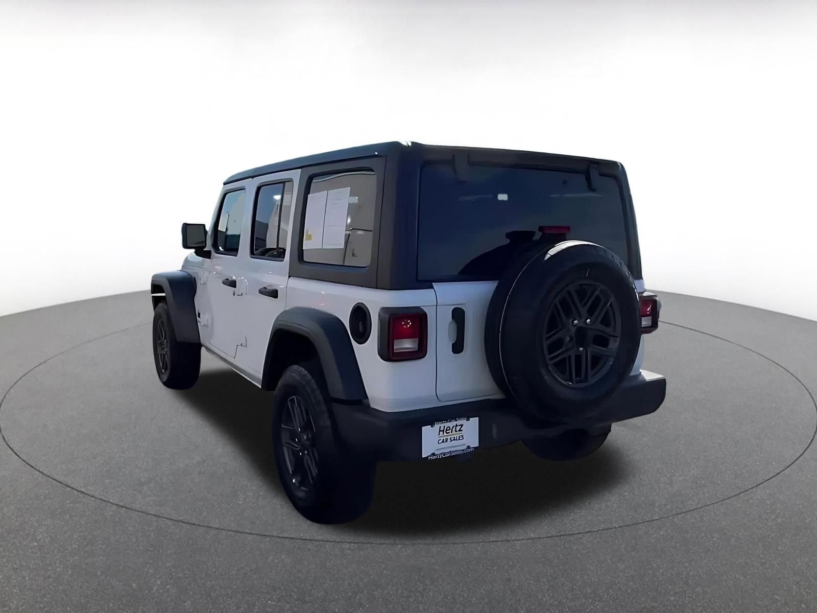 Used 2025 Jeep Wrangler Sport S image 11