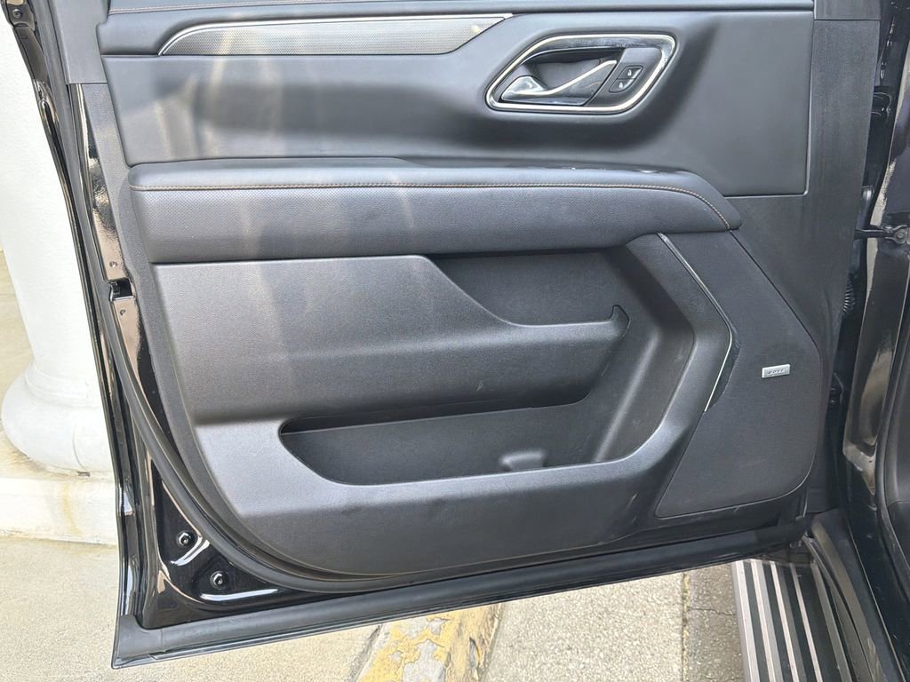 Used 2023 GMC Yukon AT4 w/ AT4 Premium Plus Package image 10