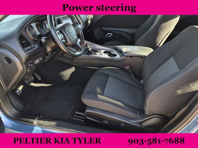 Used 2023 Dodge Challenger SXT image 19