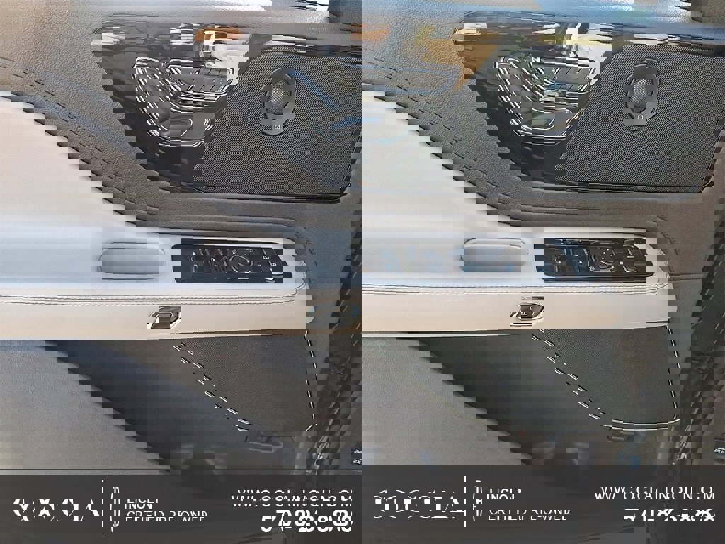 Used 2023 Lincoln Aviator Reserve w/ Elements Package Plus image 13