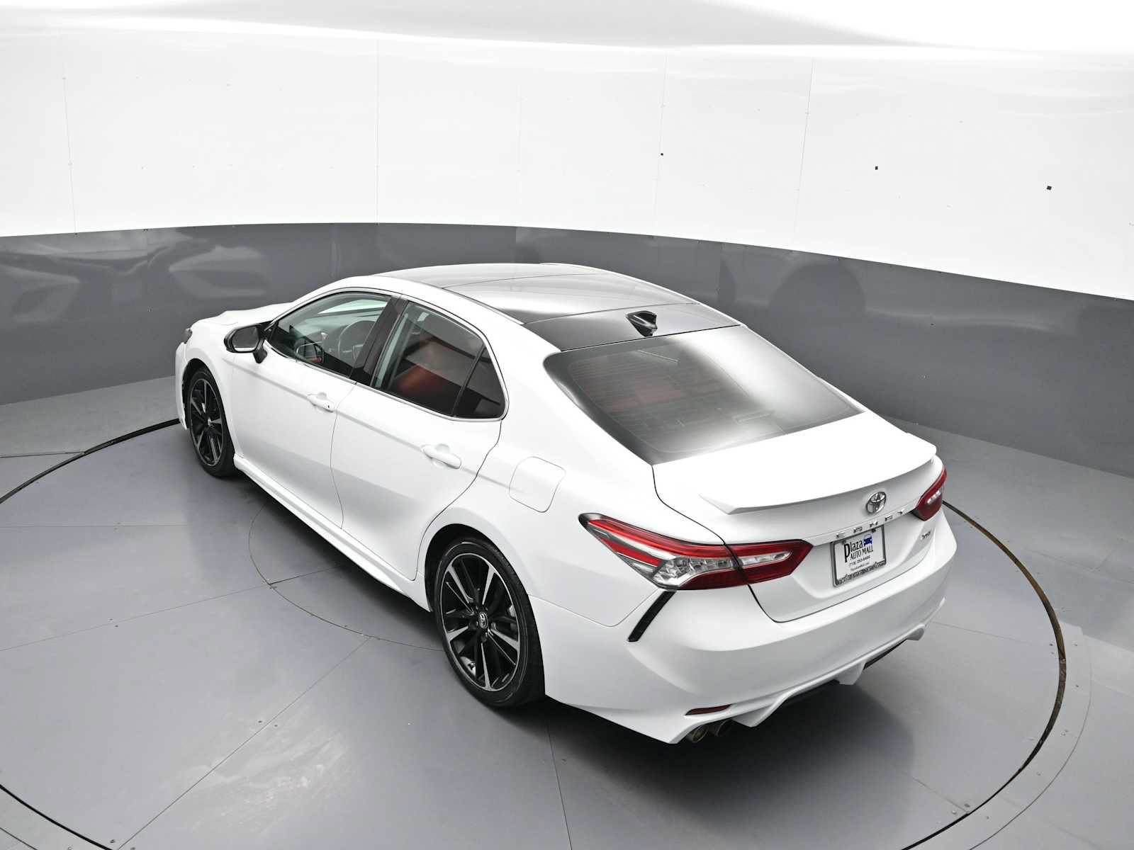 Certified 2019 Toyota Camry XSE w/ Navigation Package FWD image 39