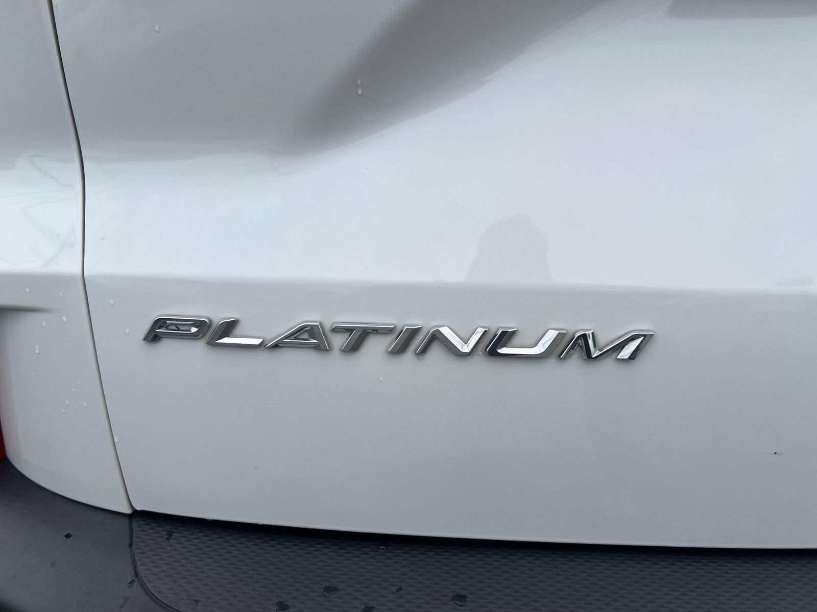 Used 2023 Ford Escape Platinum image 24