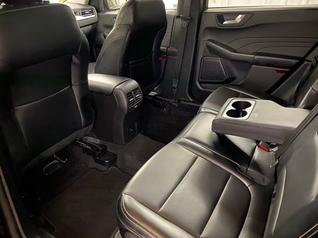 Used 2024 Ford Escape Platinum AWD/4WD image 22