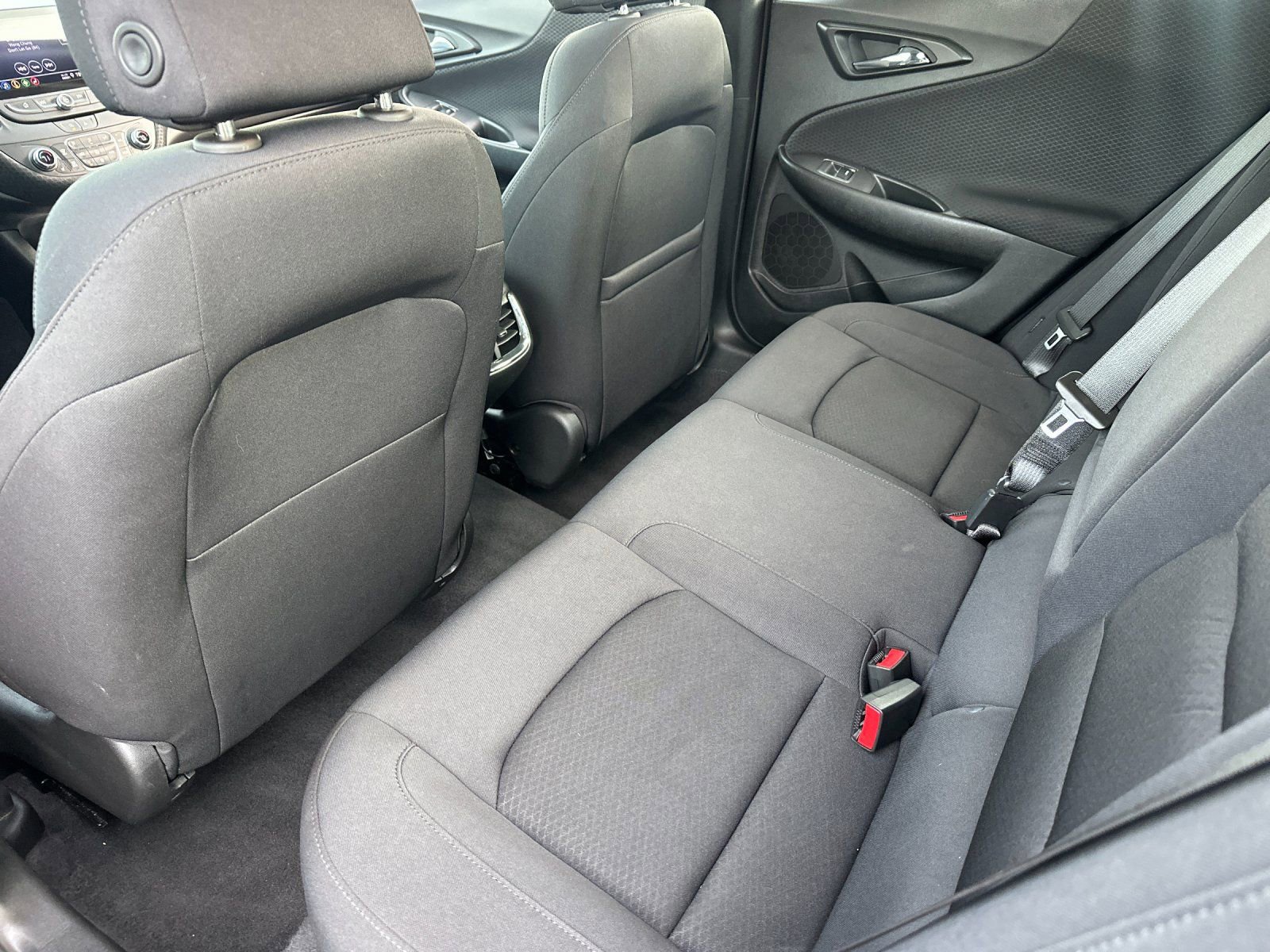 Used 2023 Chevrolet Malibu LT FWD image 11