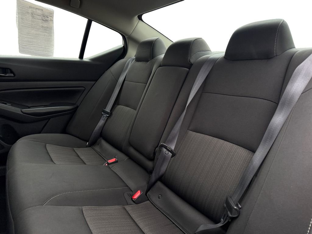Certified 2024 Nissan Altima 2.5 SV AWD/4WD image 14
