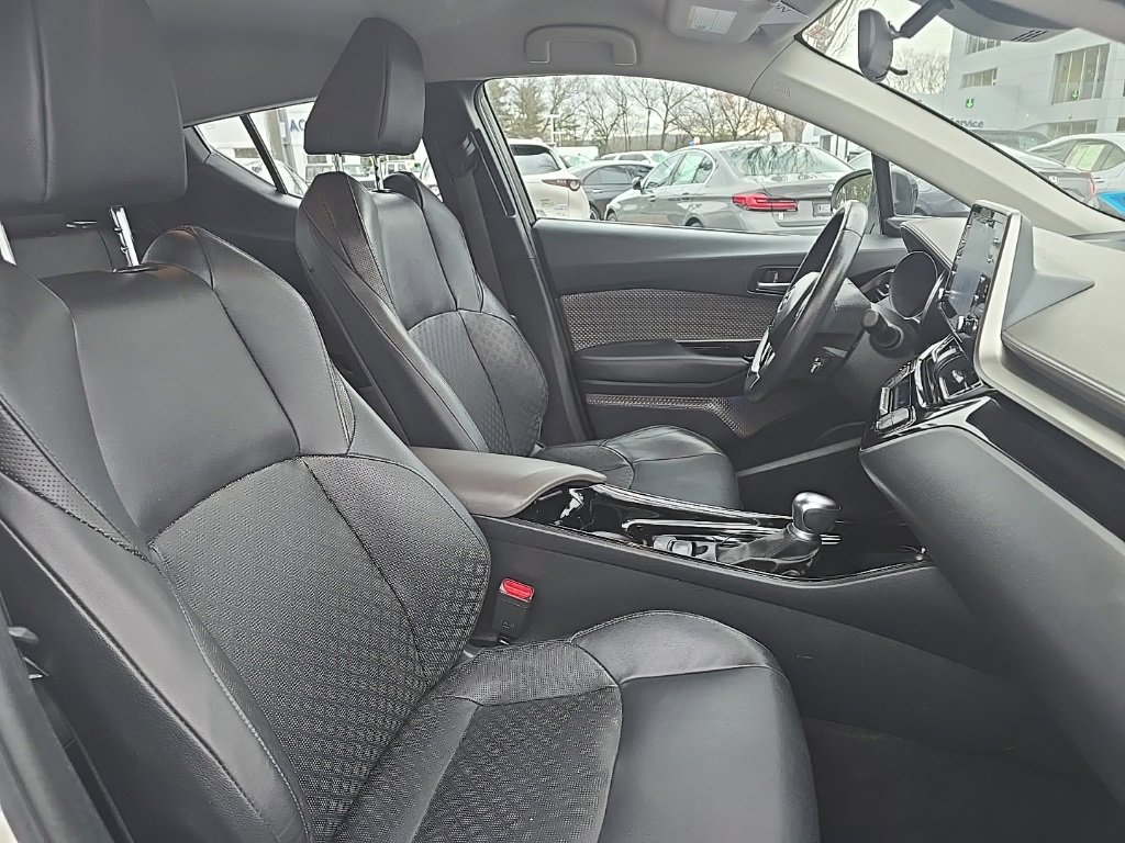 Certified 2021 Toyota C-HR Limited image 13
