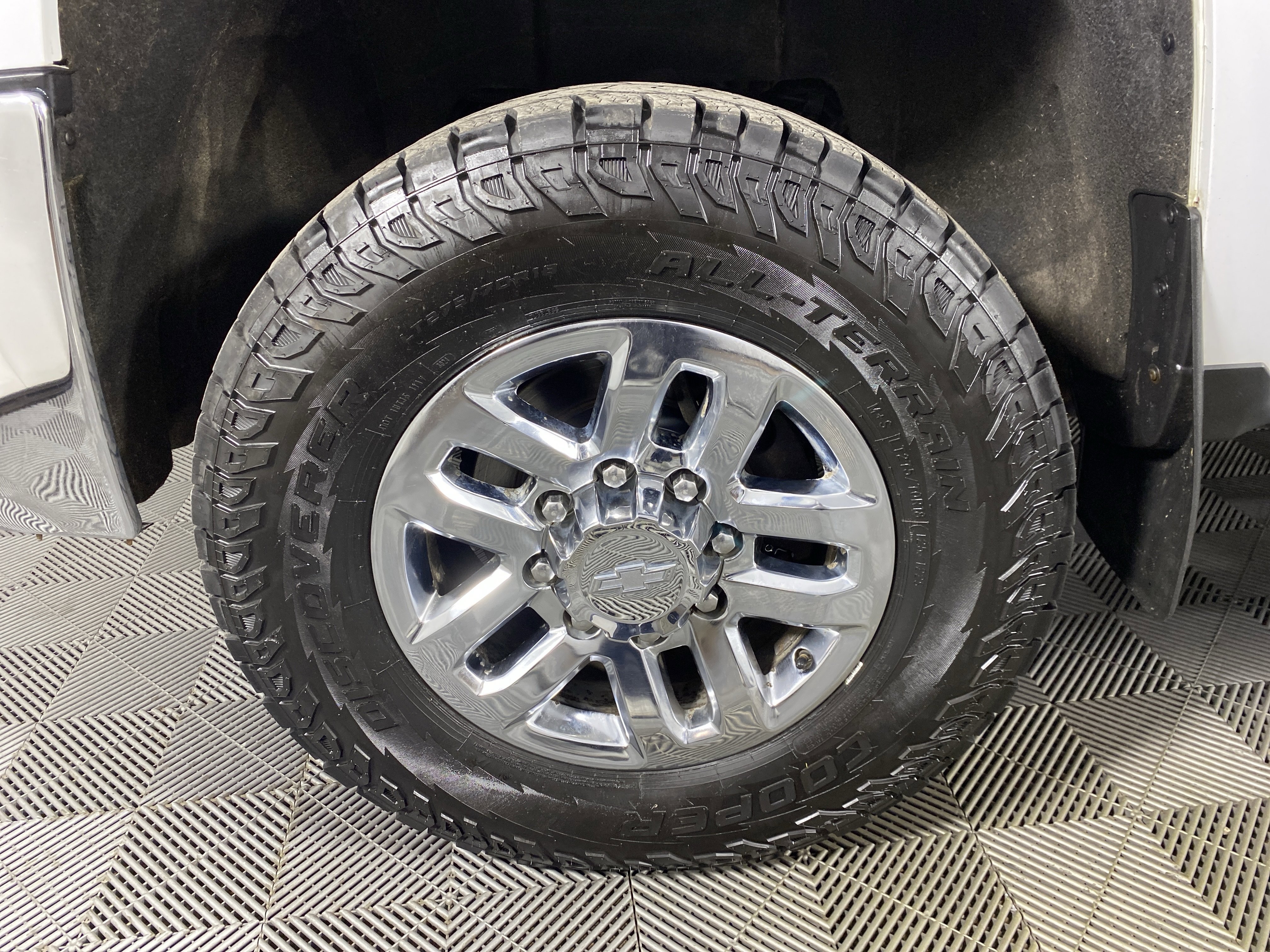 Used 2019 Chevrolet Silverado 3500 LTZ image 14