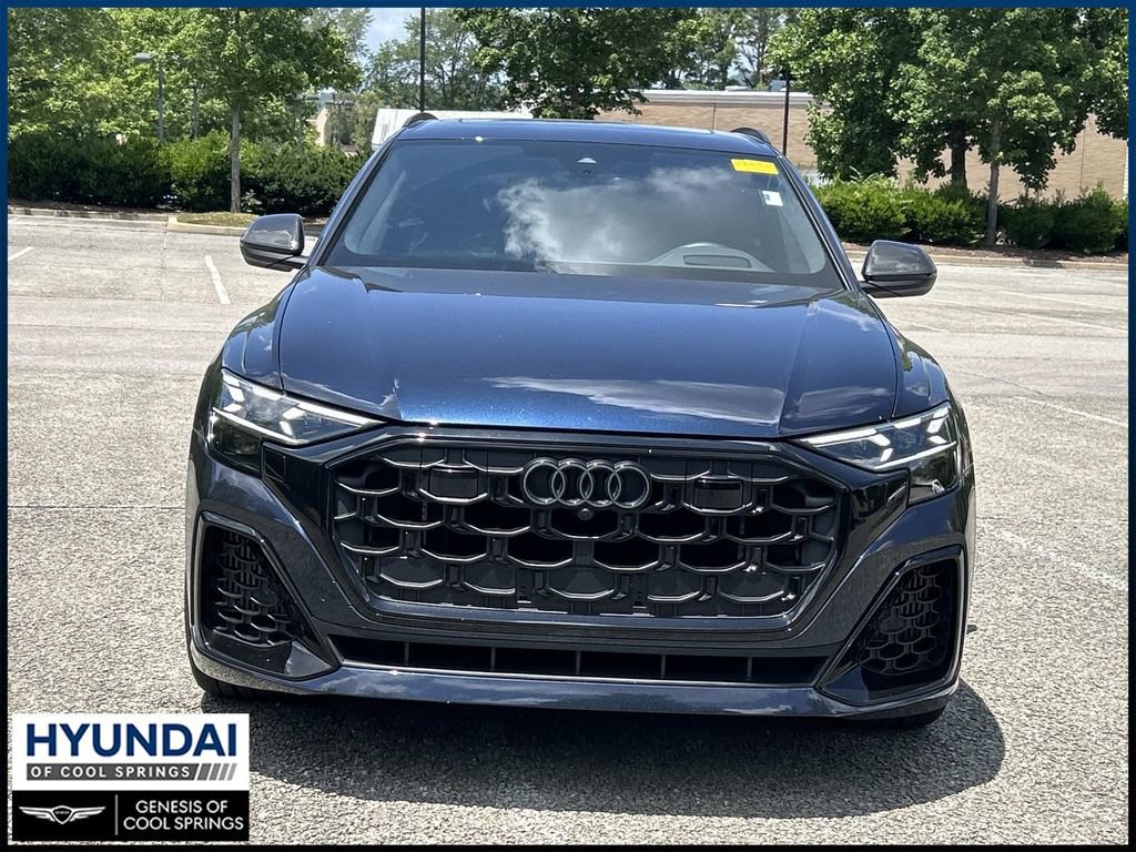 Used 2024 Audi SQ8 Prestige AWD/4WD image 2