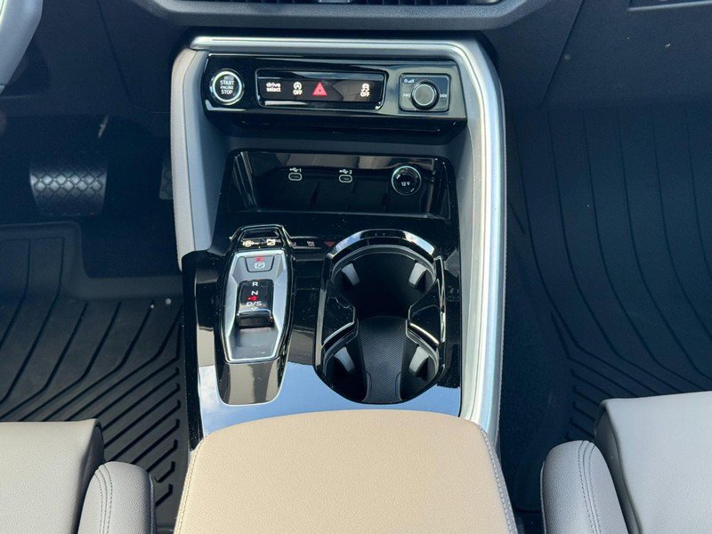 New 2025 Audi Q5 Premium Plus image 11