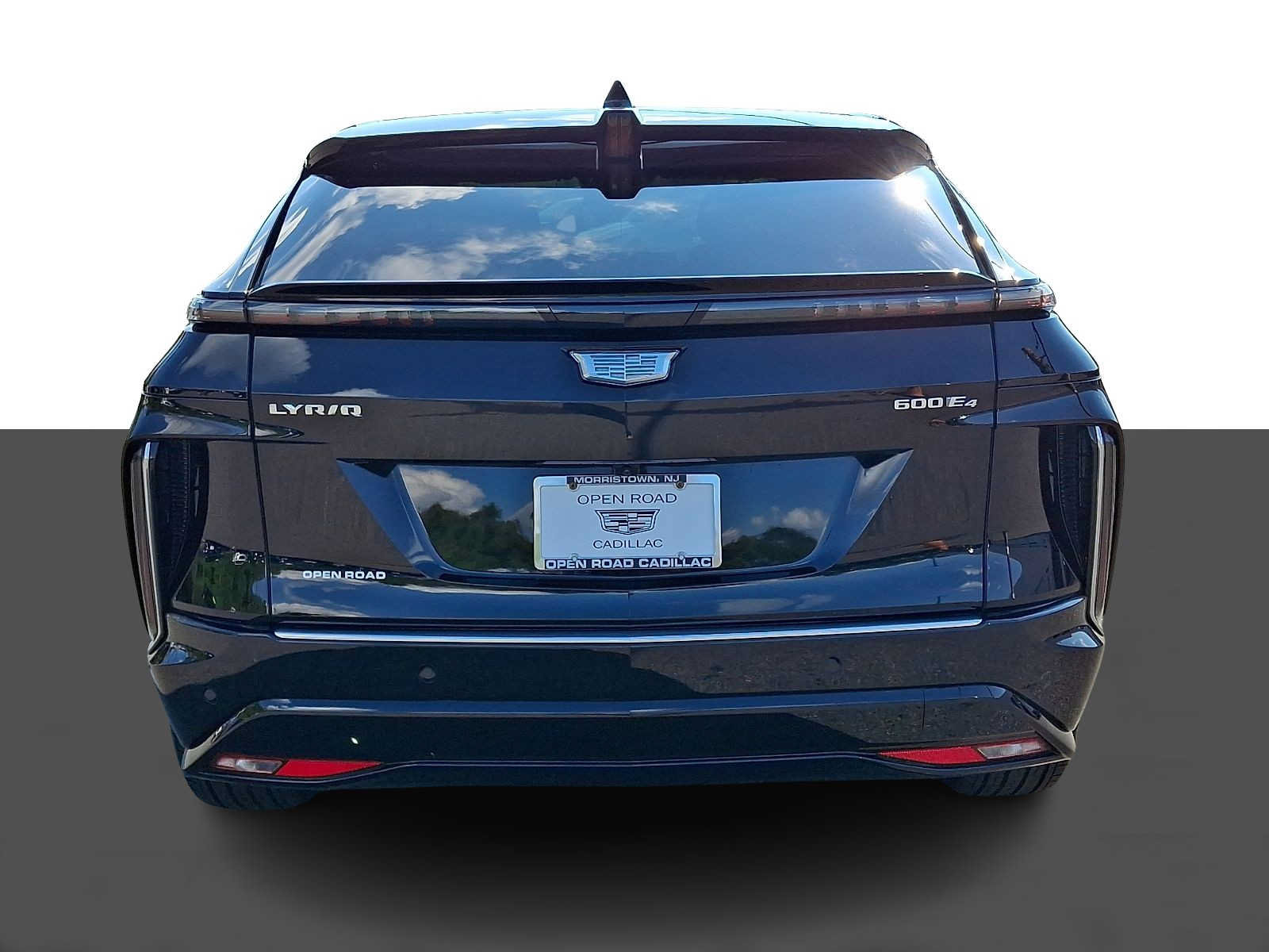 Used 2026 Cadillac Lyriq Luxury AWD/4WD image 5