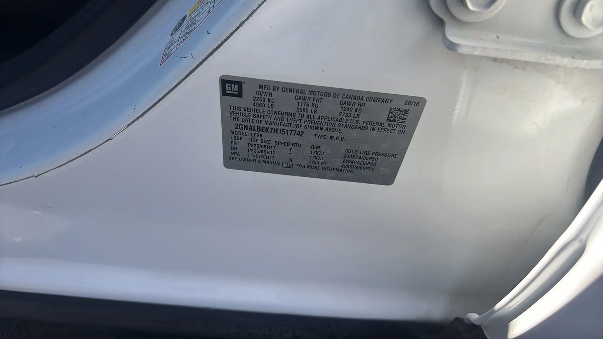 Used 2017 Chevrolet Equinox LS FWD image 24