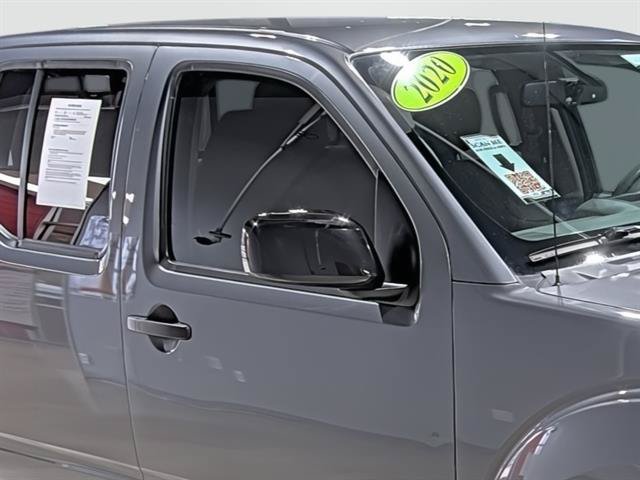 Used 2020 Nissan Frontier SV w/ Midnight Edition Floor Mats AWD/4WD image 16