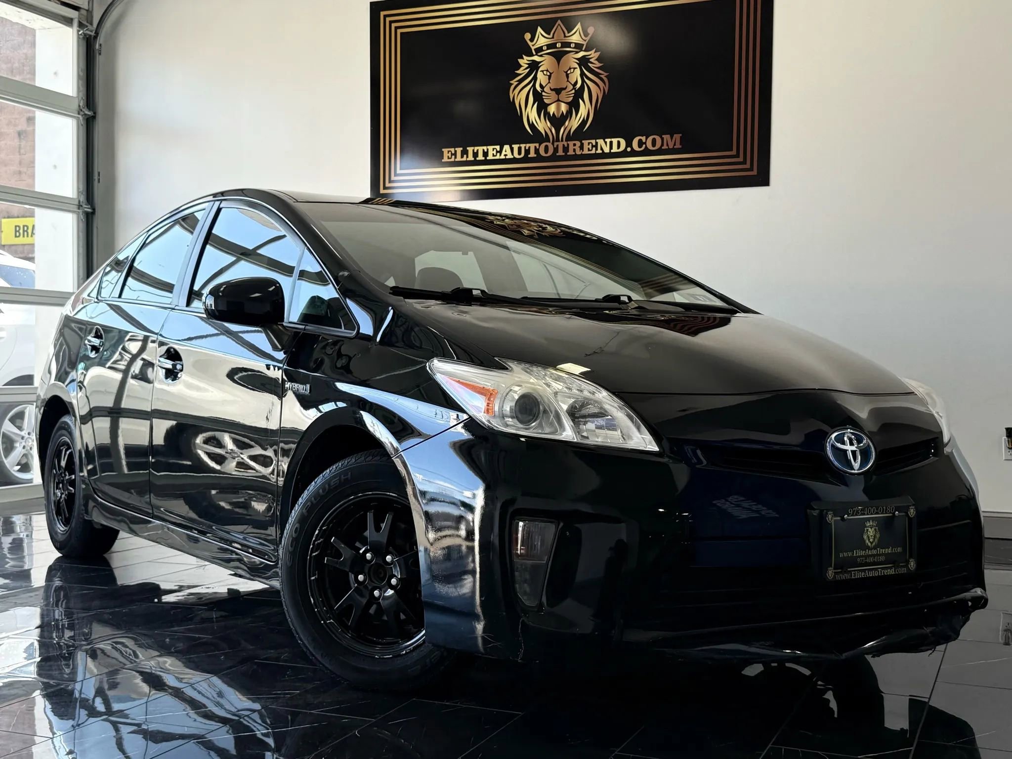 Used 2014 Toyota Prius Five