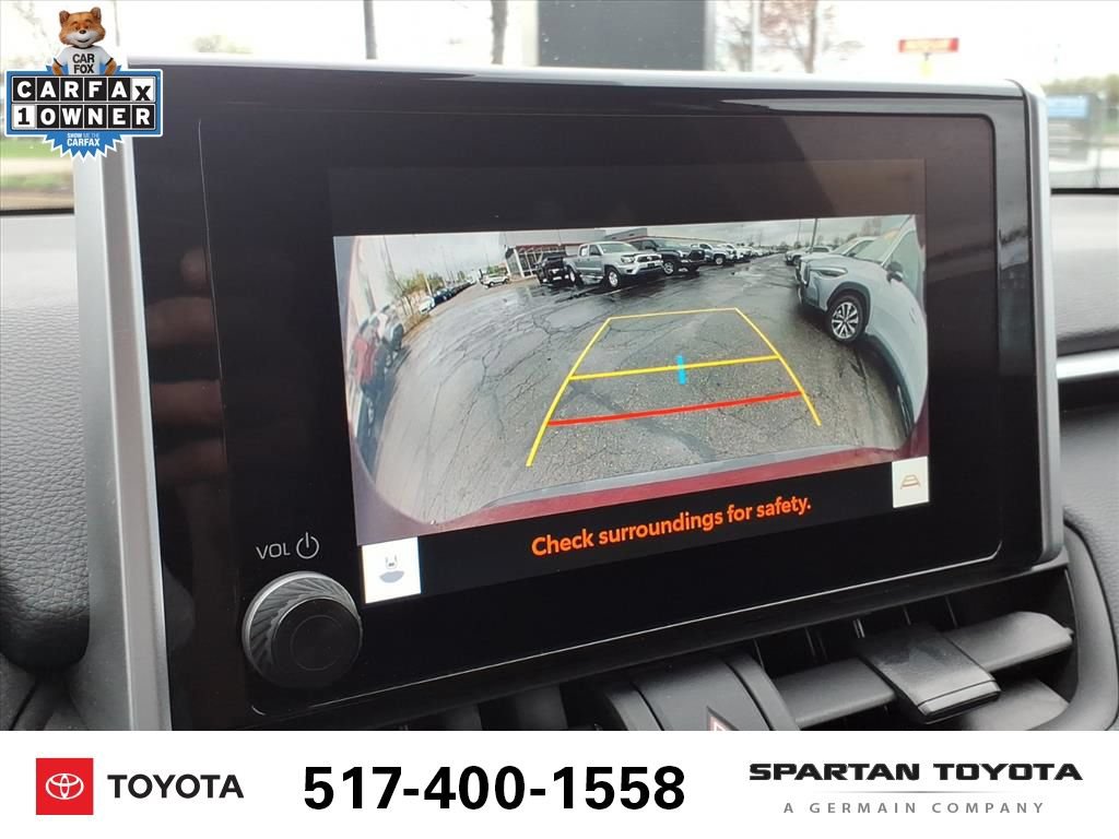 Used 2025 Toyota RAV4 LE AWD/4WD image 24