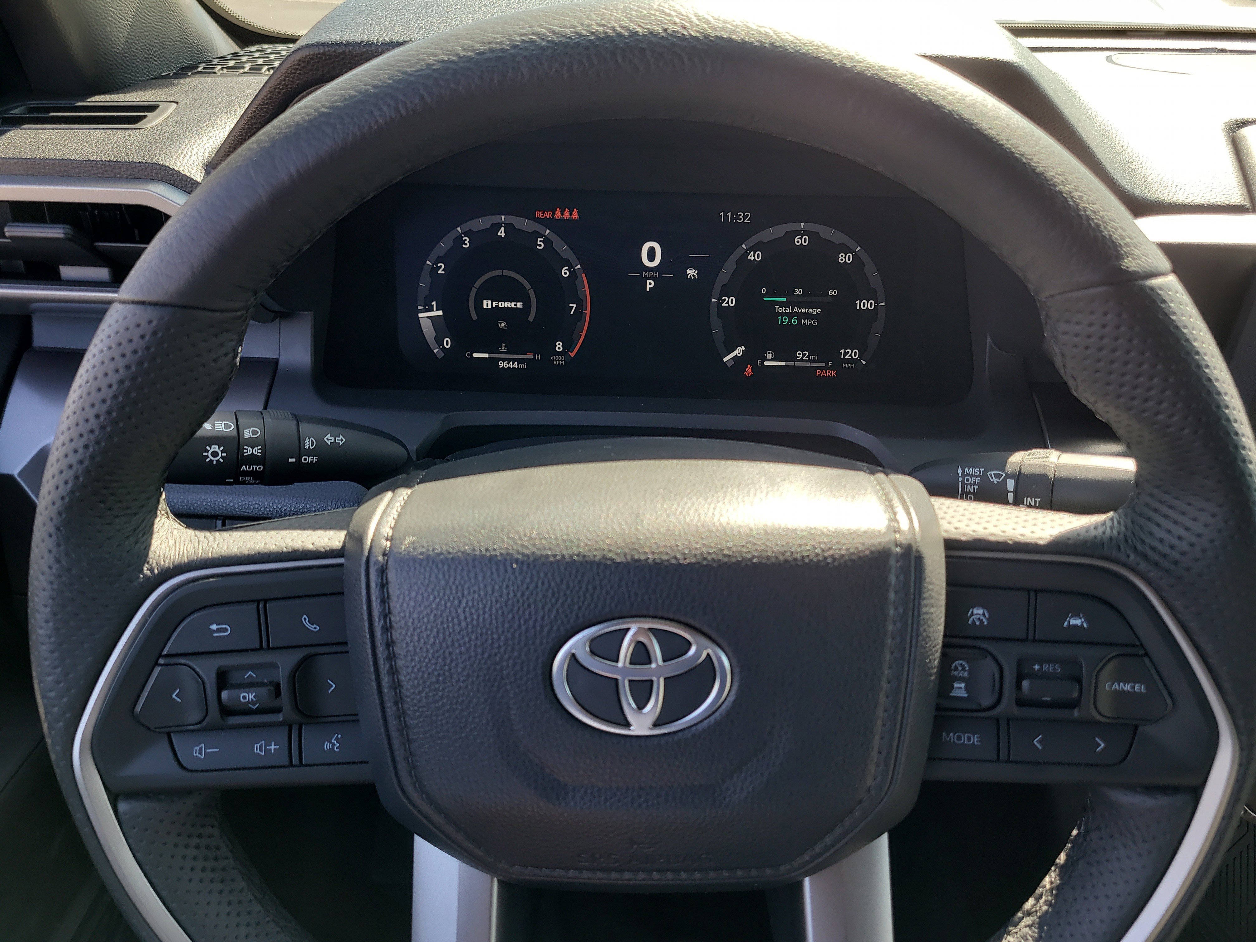 Certified 2025 Toyota Tacoma TRD Sport image 29