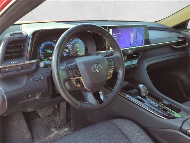 Certified 2024 Toyota Crown AWD/4WD image 10