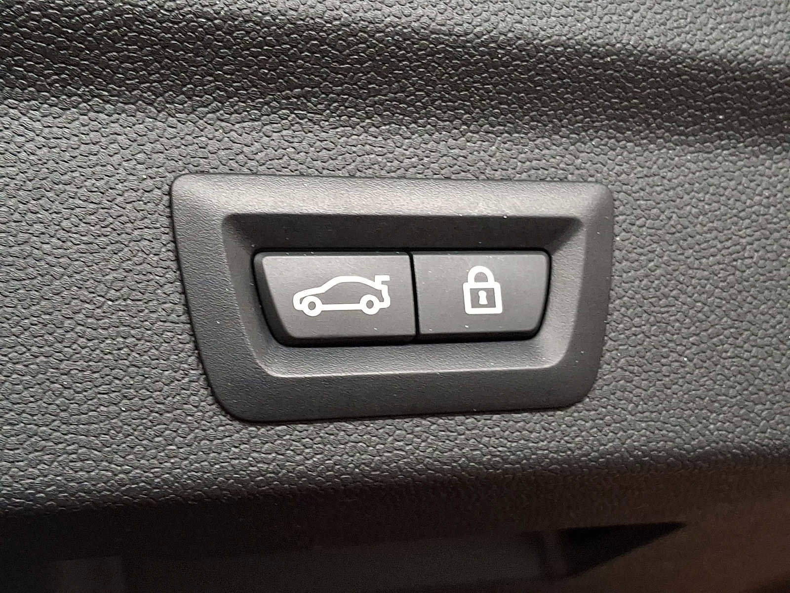 Used 2020 MINI Cooper Countryman S w/ Storage Package image 27