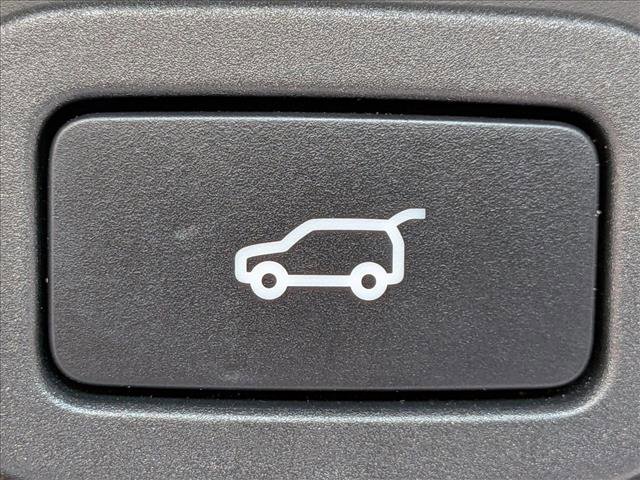 Used 2020 Land Rover Range Rover Sport HST image 17