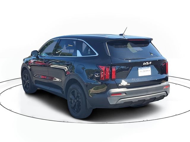 Certified 2023 Kia Sorento LX FWD image 3