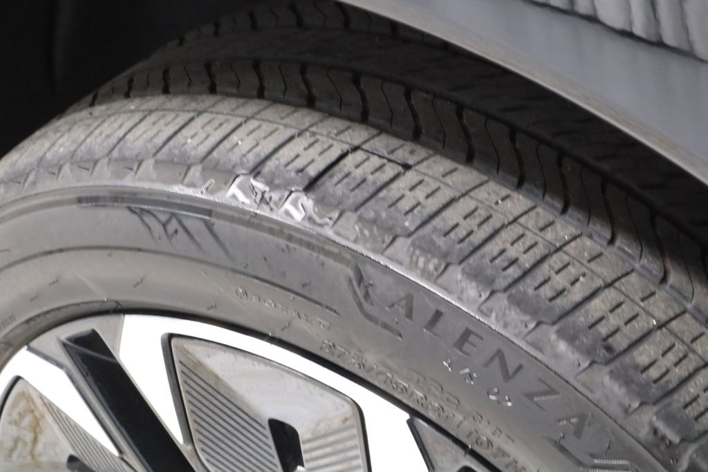 Used 2024 Chevrolet Blazer EV RS image 16